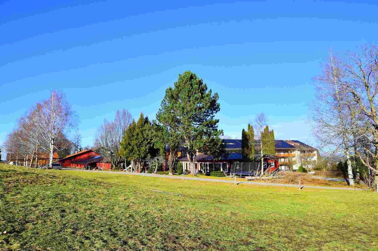 Seinz Wisdom Resort - Bio-Hotel Vegan-Vegetarisch Bad Kohlgrub Bagian luar foto